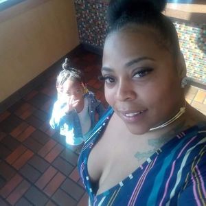 Meet your Posher, Gina